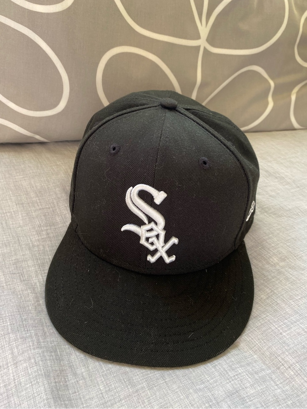 Men's Chicago White Sox New Era Hat size 8